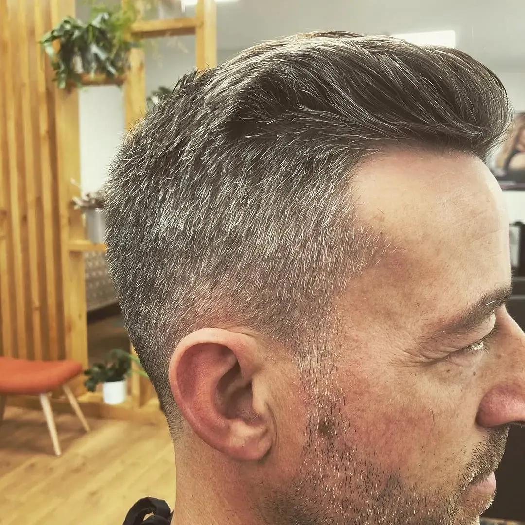 Coupe homme