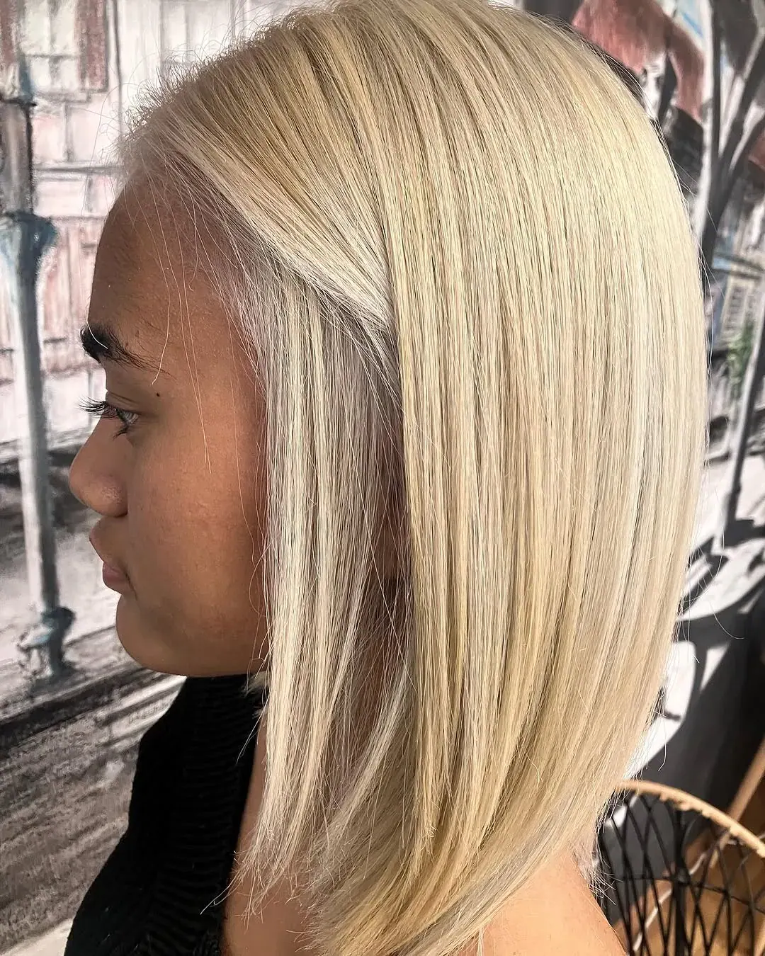 Du brun au blond très clair