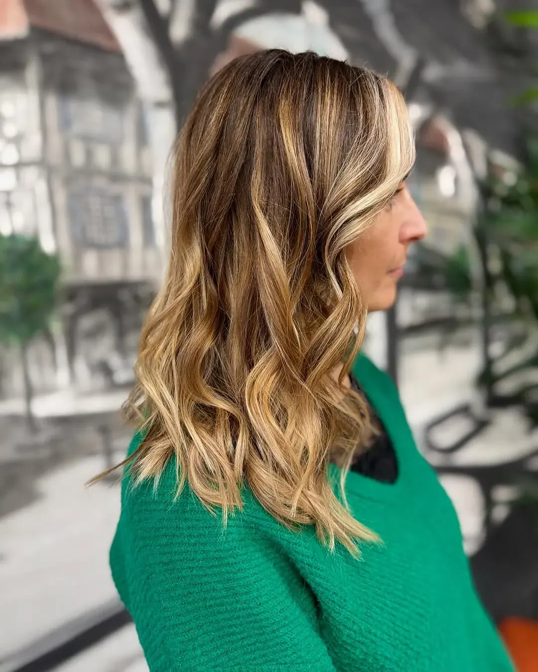 Blond ensoleillé, reflets dorés et wavy