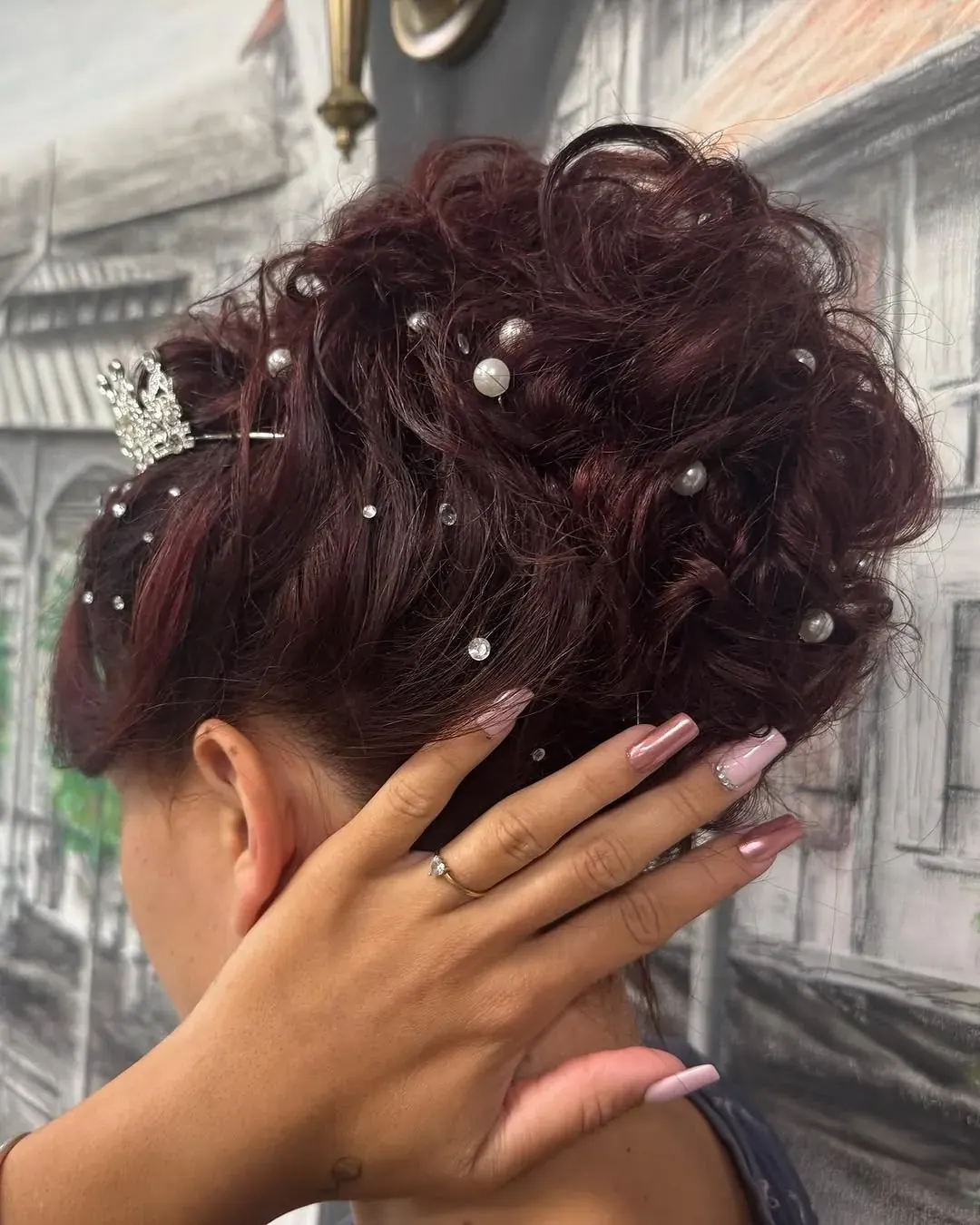 Chignon de cérémonie orné de perles
