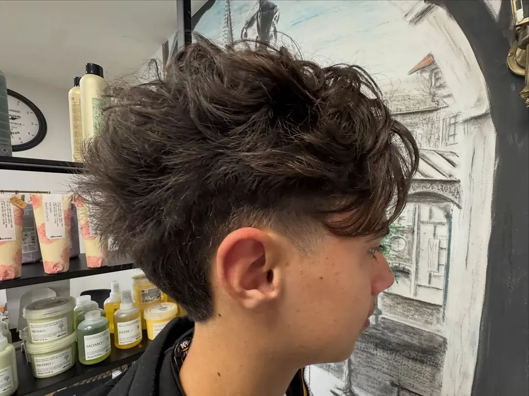 Coupe homme texturée